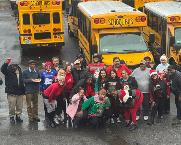 Manhattan charter bus service providing safe and comfortable group transportation to NYC by Royal Coach Lines